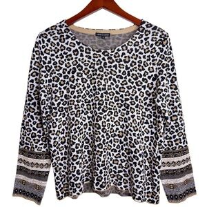 LEO & UGO Leopard Knit Sweater In Brown, Cream, Black